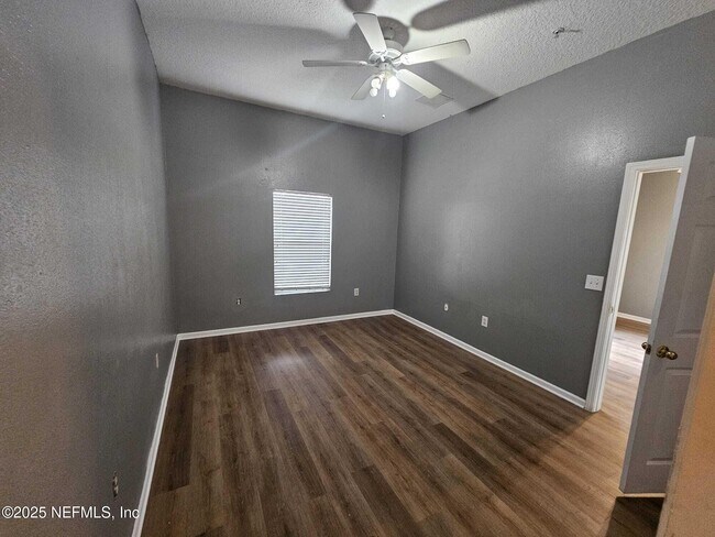Building Photo - 6069 Maggies Cir