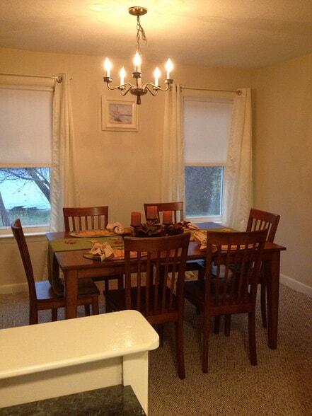 Building Photo - 26 Summer Ave