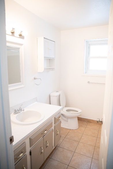 Building Photo - 1918-1918 N 14th St