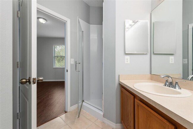 Building Photo - 9313 Jasmine Flower Ln