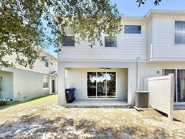 Building Photo - 4978 White Sanderling Ct