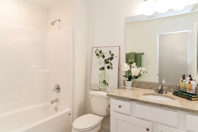 Building Photo - 107 Cabot Ln