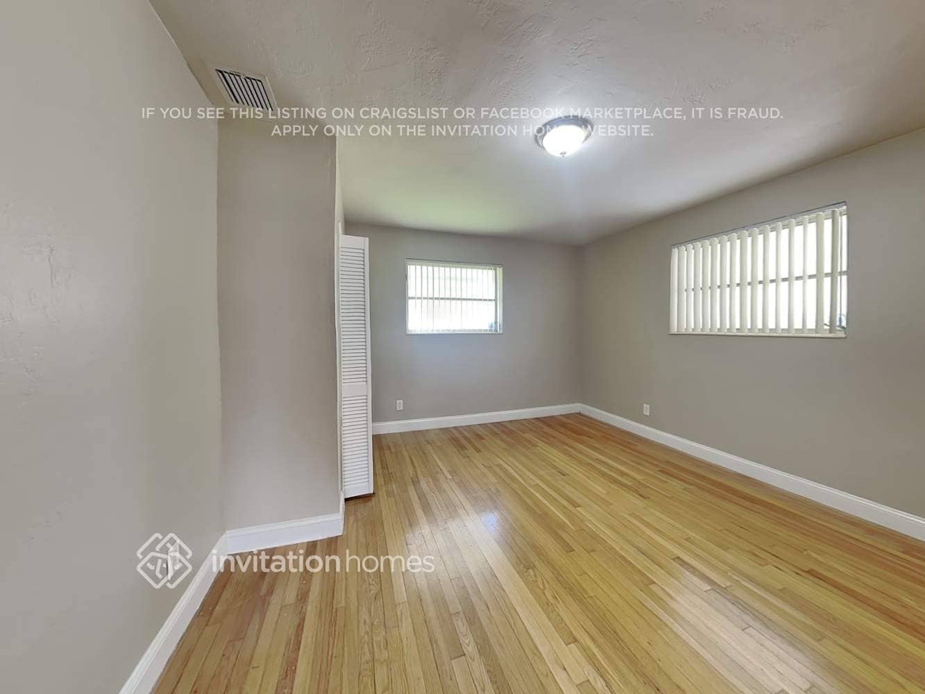 Building Photo - 7925 SW 22nd St