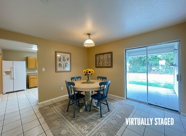 Building Photo - 2507 Westwood Dr