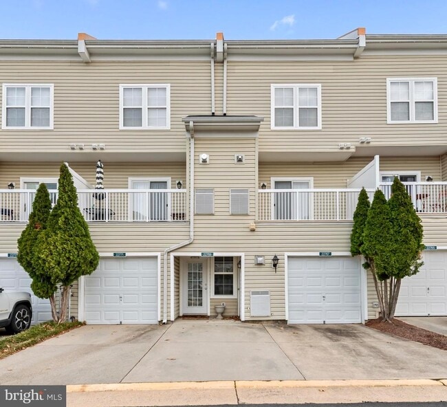 Building Photo - 22769 Fountain Grove Square