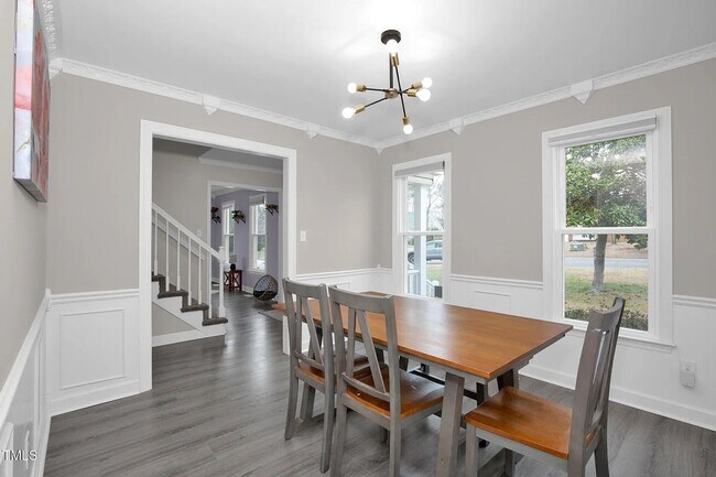 Building Photo - Charming 3BR House in Fayetteville