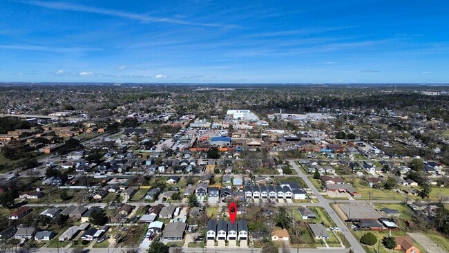 Building Photo - 7963 Birmingham St