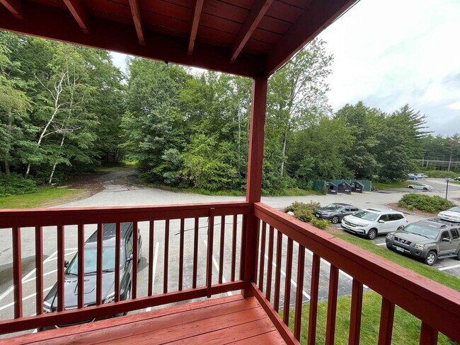 Building Photo - 99 Powers St