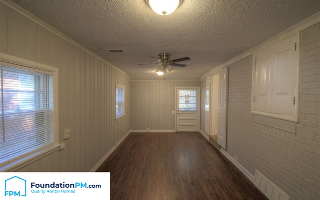 Building Photo - 1293 Wedgewood St
