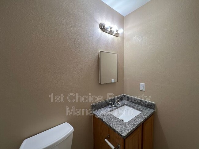 Building Photo - 5432 Beaver Ridge Dr