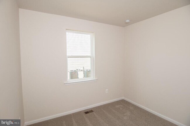 Building Photo - 35535 Aspen Wy