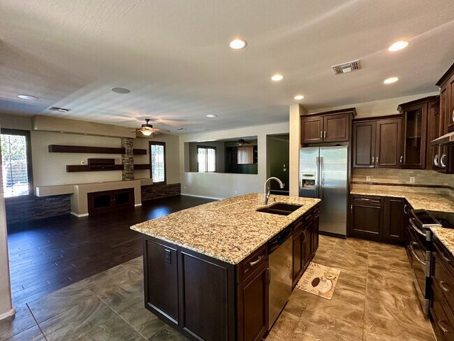 Building Photo - 4178 S White Dr