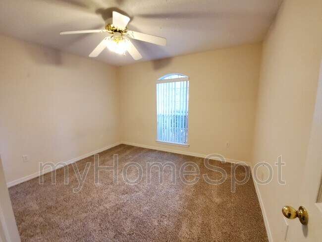 Building Photo - 4219 Spindlewick Dr
