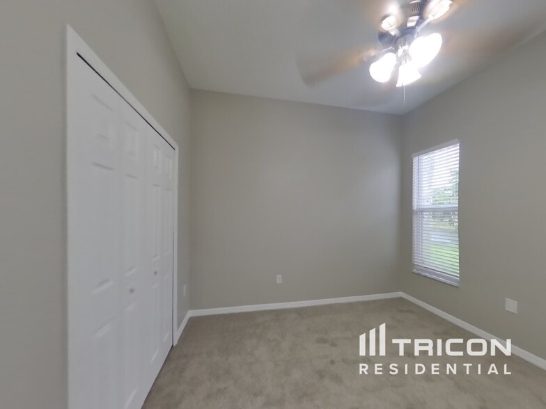 Building Photo - 18708 Forest Glen Ct