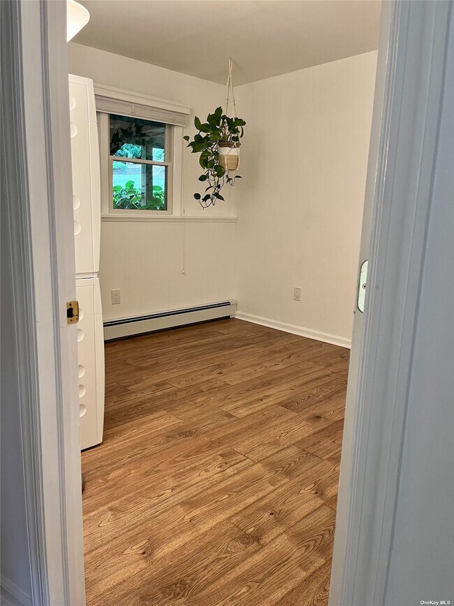 Building Photo - 772 Pulaski Rd