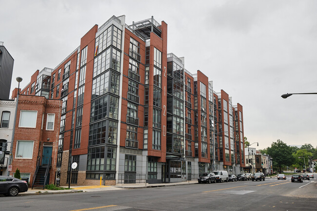 Building Photo - 2120 Vermont Ave NW