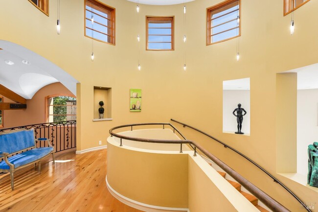 Building Photo - 1300 Shiloh Crest