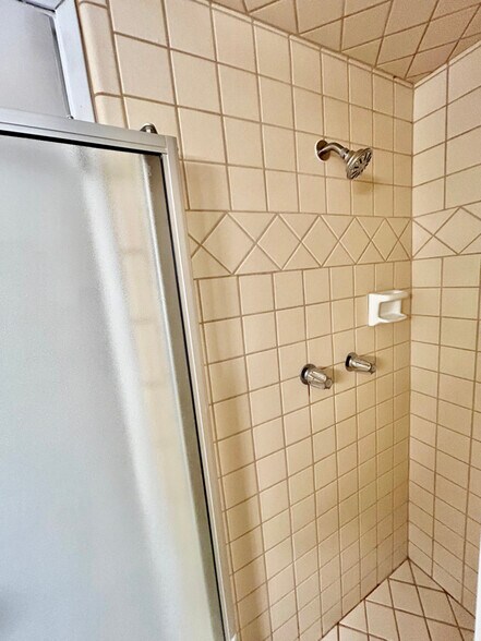 Building Photo - 5140 Caldera Ct