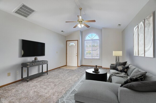 Building Photo - Deer Creek Crossing Villas