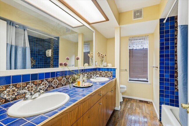 Building Photo - 29295 Glacier Dr