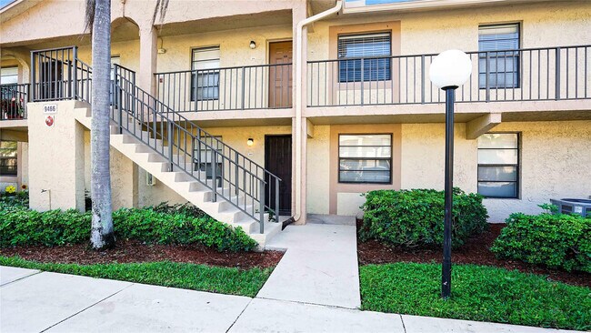 Building Photo - 9466 Boca Cove Cir