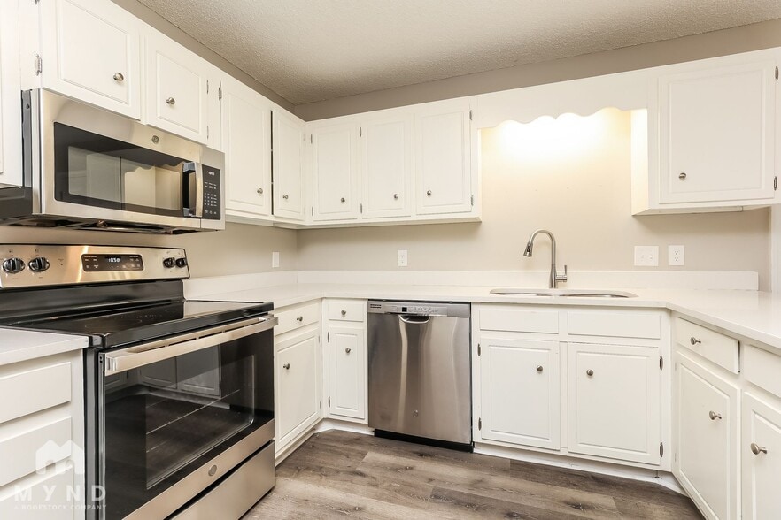 Building Photo - 3344 Towneship Rd