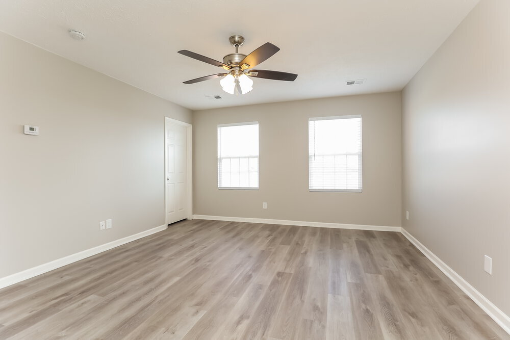 Building Photo - 2561 Jordan Ridge Dr