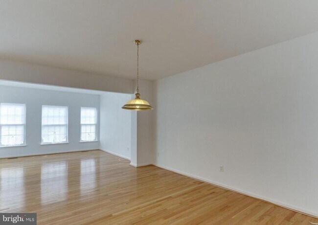 Building Photo - 4597 Barringer Pl