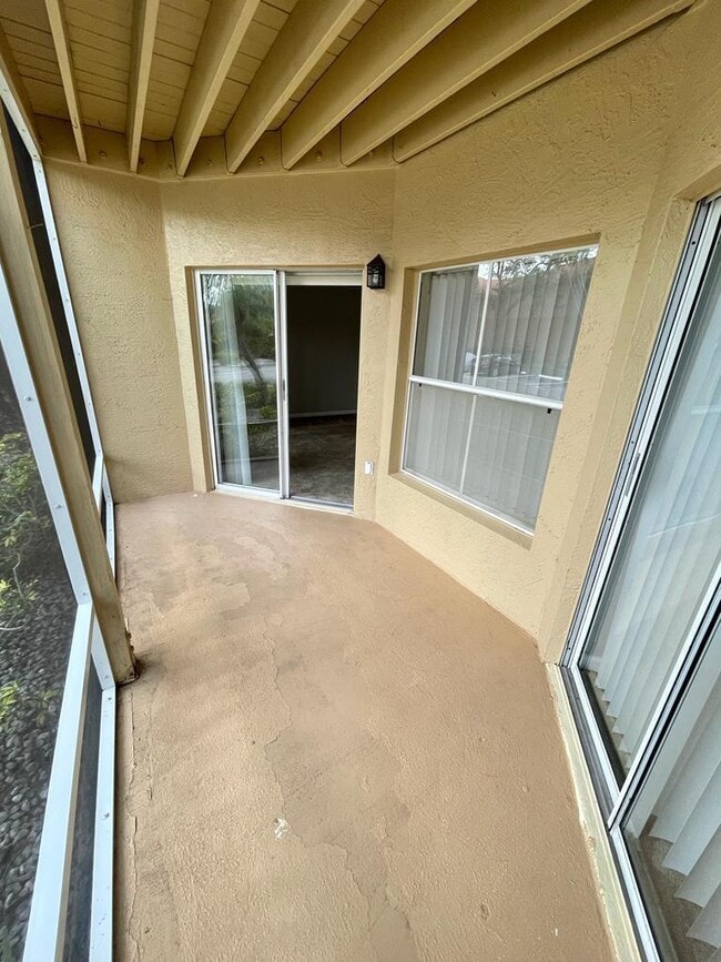 Building Photo - 4783 Via Palm Lakes