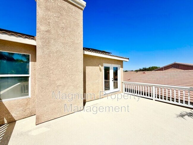 Building Photo - 37168 Santa Rosa Glen Dr