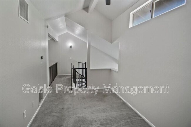 Building Photo - 26921 Flo Ln