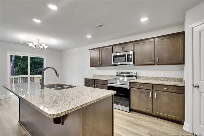 Building Photo - 1036 Meadow Reach