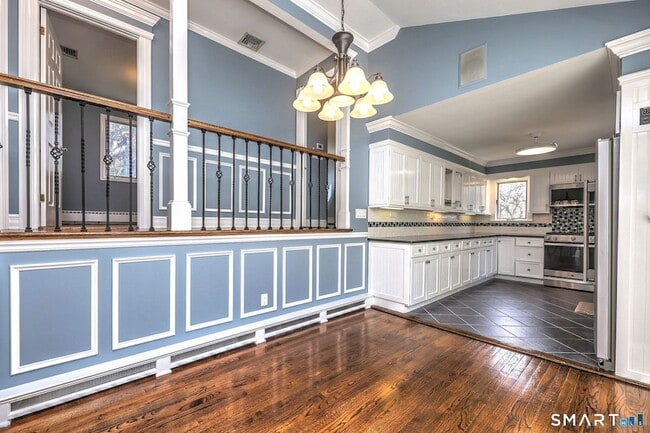 Building Photo - 31 Shawnee Rd