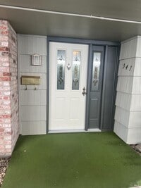 Building Photo - 341 Rockgreen Pl