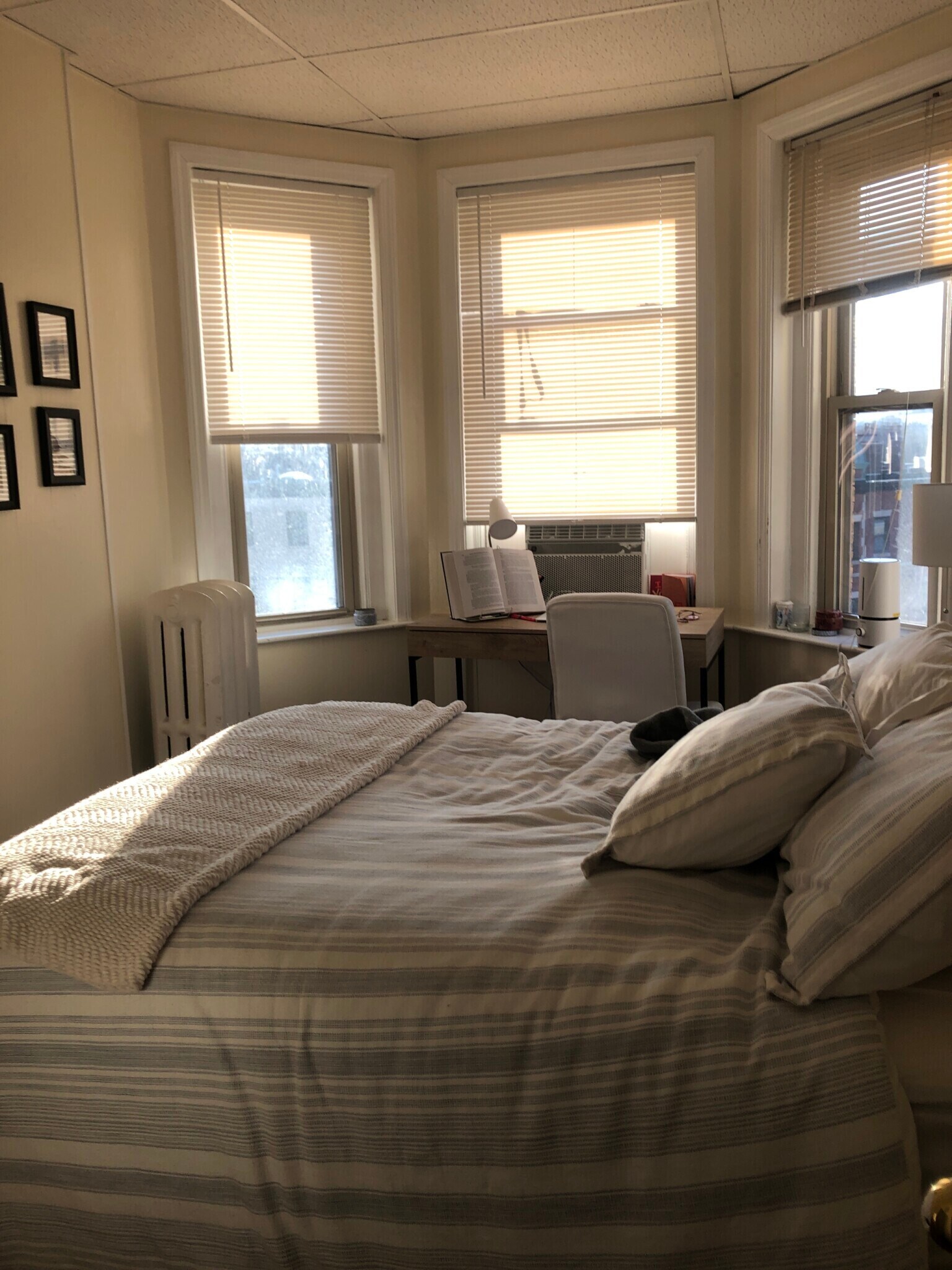 Building Photo - 651 Beacon St