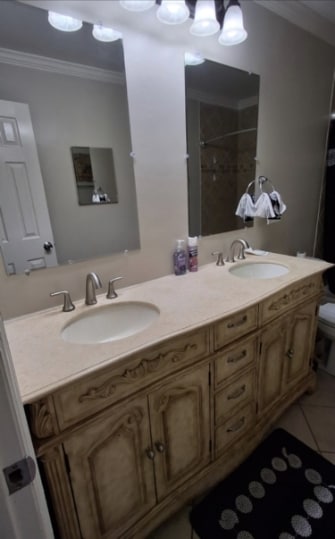 Building Photo - 7520 Amanda Cir