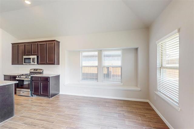 Building Photo - 14162 Birch Farm Dr