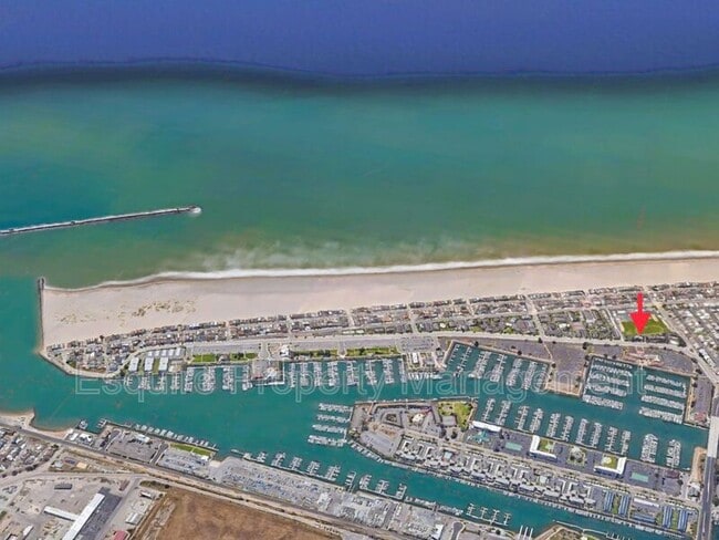 Building Photo - 2847 Harbor Blvd