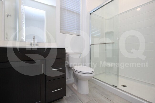 Building Photo - 670 S Jacana Ln