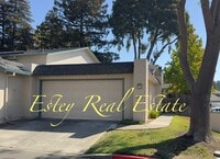 Building Photo - Single Story townhome, water/sewer paid by...