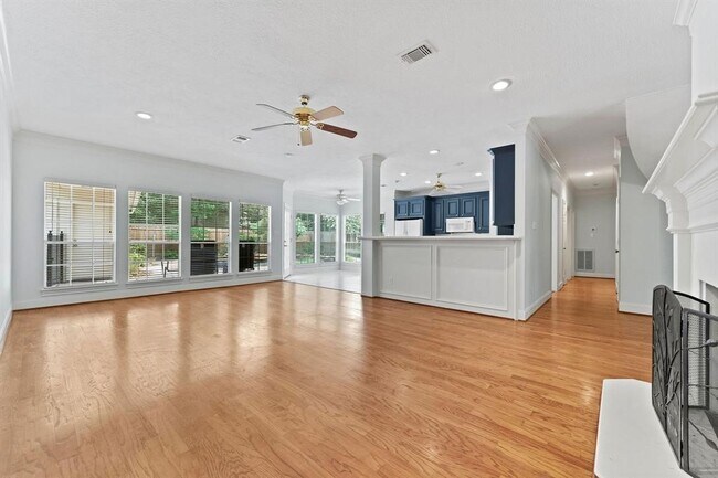 Building Photo - 29 Berry Blossom Dr