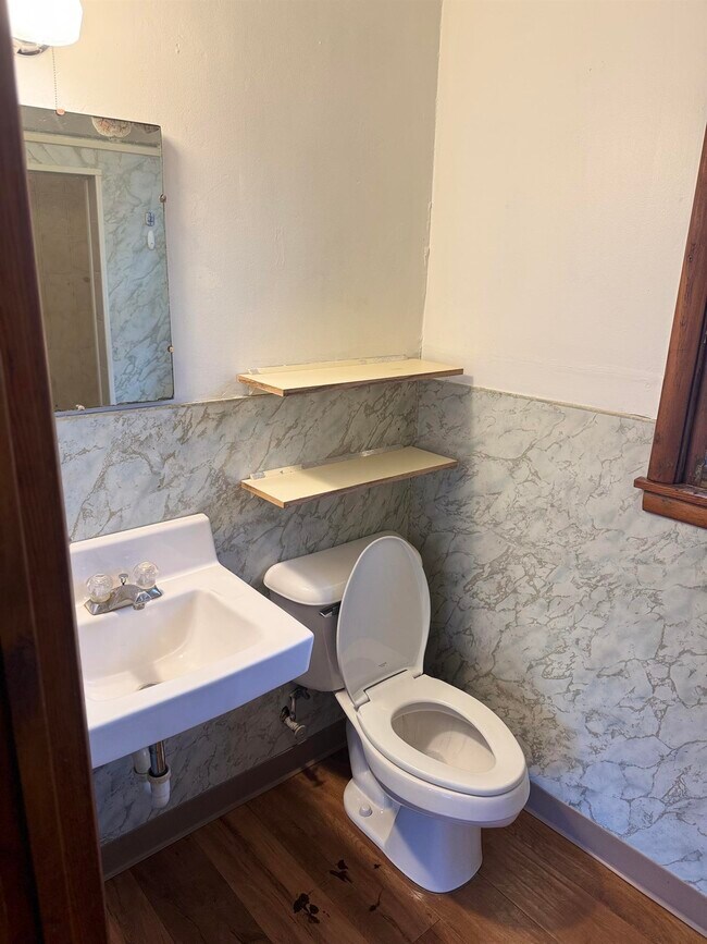 Building Photo - 7528 US-51