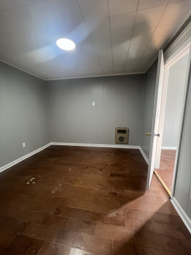 Building Photo - 932 Hatchie Ave