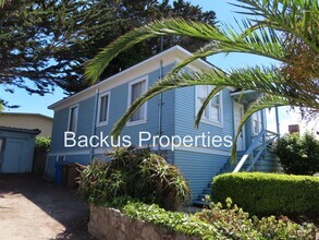 Building Photo - Single level home close to DLI in Monterey