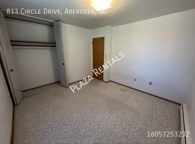Building Photo - 315 S Marshall St