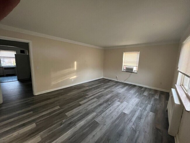 Building Photo - 3166 Werk Rd