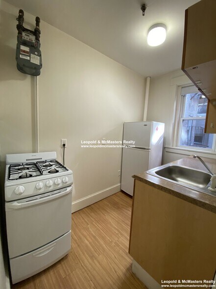 Building Photo - 1195 Boylston St