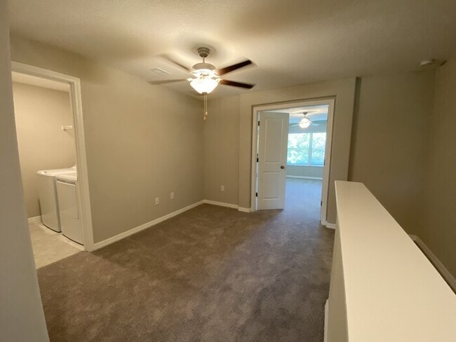 Building Photo - Coming Soon! End Unit 3/2.5 Townhome For R...