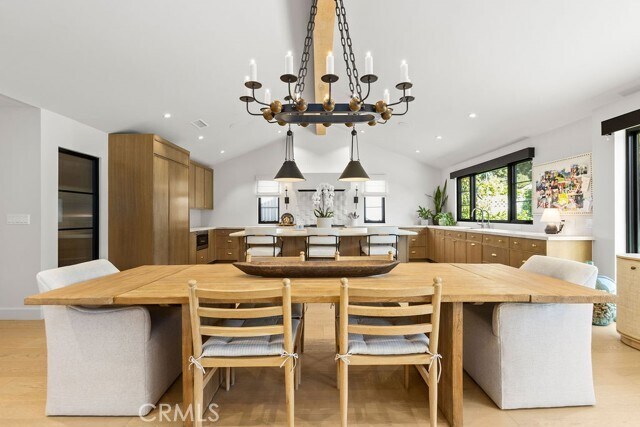 Building Photo - 24032 Paseo Del Campo