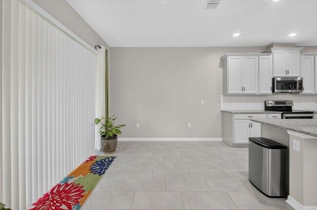 Building Photo - 6081 Monterey Cypress Trl